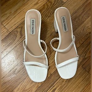 Steve Madden strapy sandals
